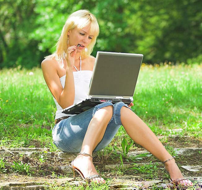 在家上网如何赚钱，说说那些利用电脑赚钱的方法